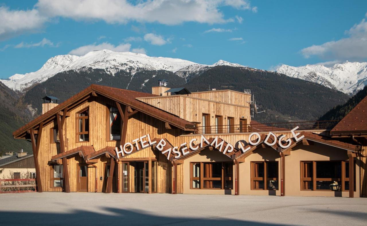 Hotel Base Camp Lodge - Bourg Saint Maurice Εξωτερικό φωτογραφία