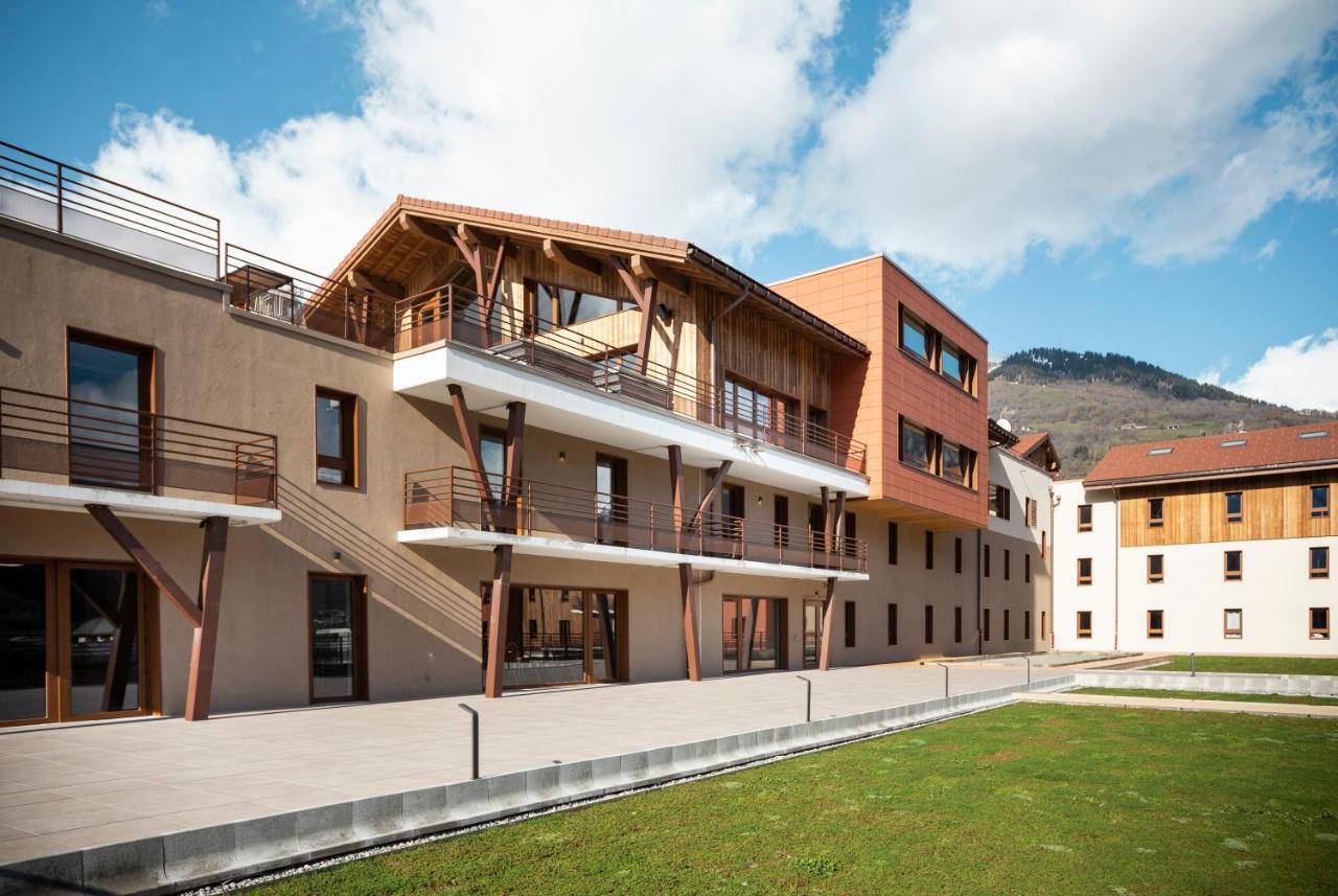 Hotel Base Camp Lodge - Bourg Saint Maurice Εξωτερικό φωτογραφία