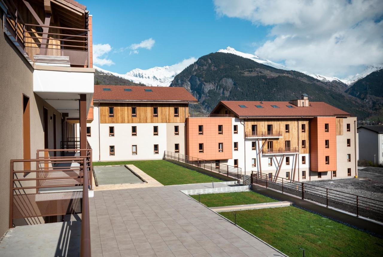 Hotel Base Camp Lodge - Bourg Saint Maurice Εξωτερικό φωτογραφία